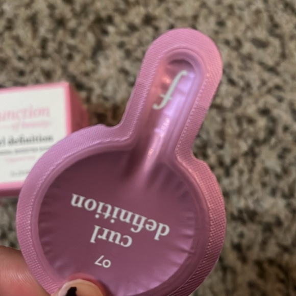 Function of Beauty curl definition booster shot - Picture 8 of 8